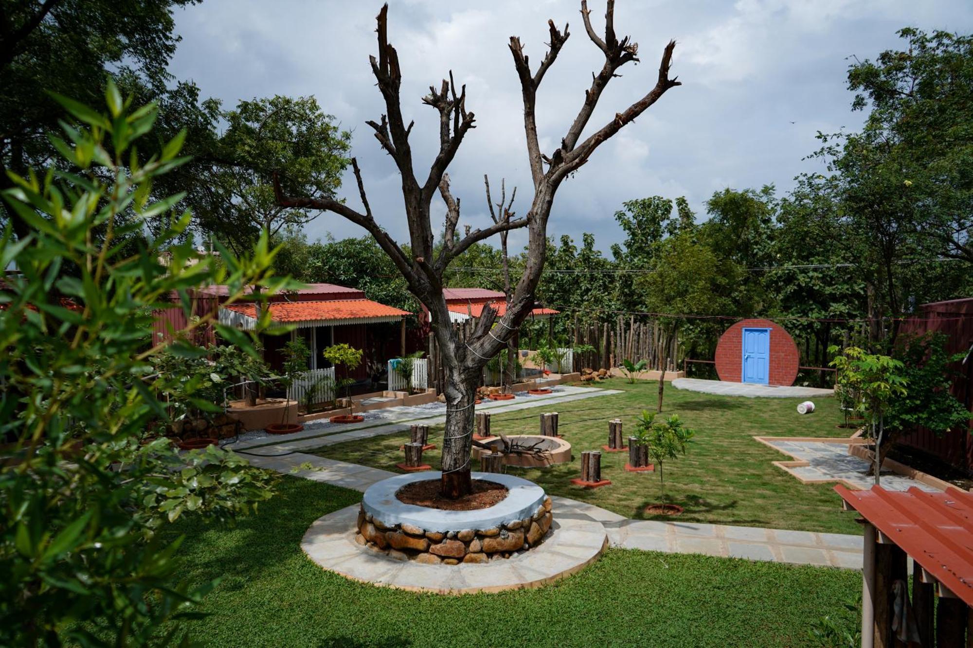 Village Trails Resort Hyderabad Exterior foto